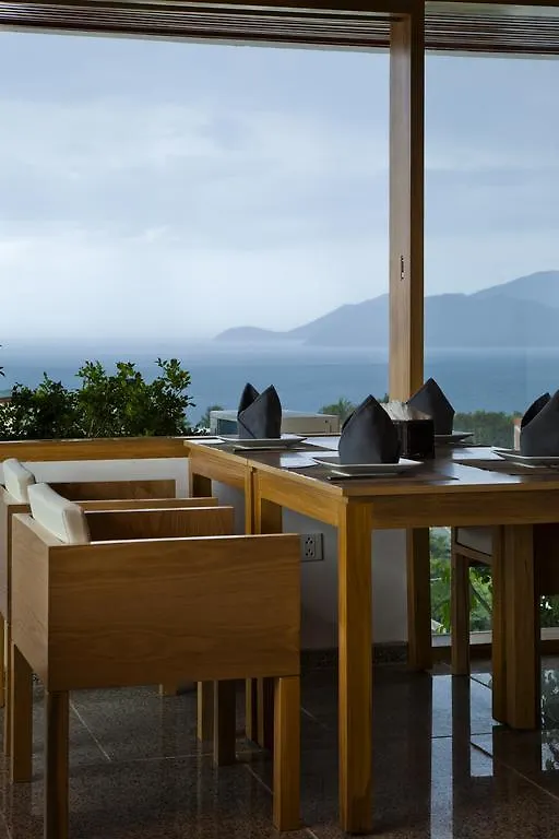 Golden Holiday Hotel Nha Trang 3*,  Vietnam