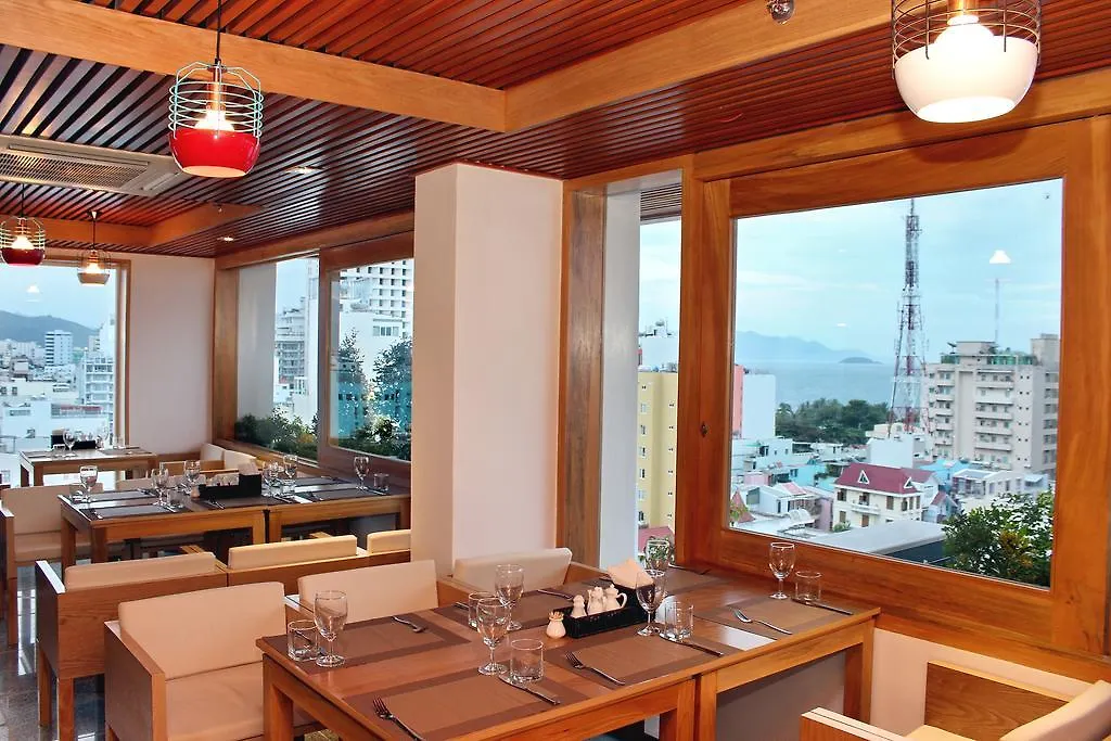 Golden Holiday Hotel Nha Trang