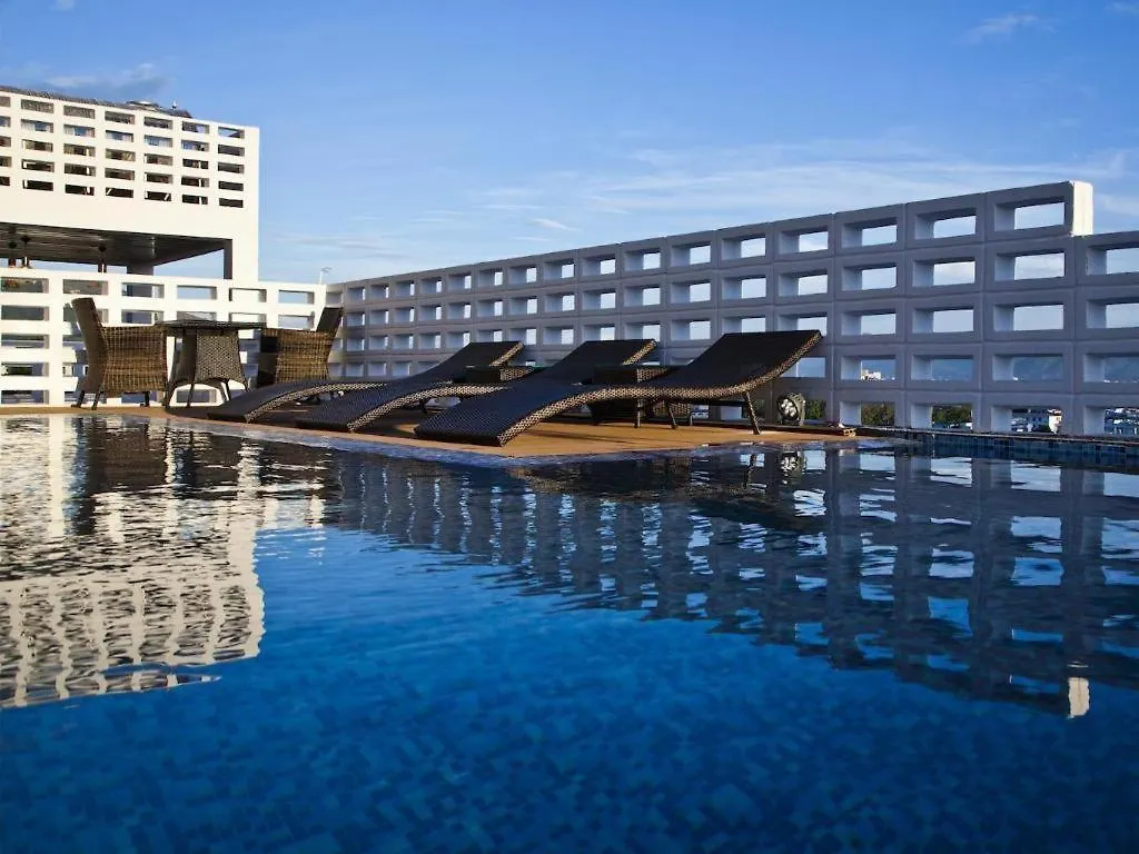 Golden Holiday Hotel Nha Trang 3*,  Vietnam