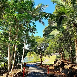 riviera-mackay-4740.queenslandhotels.net/