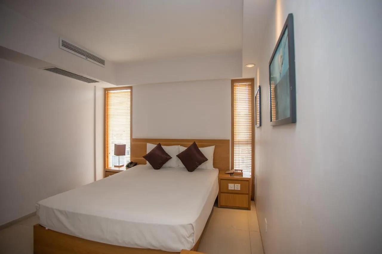 Holiday Hotel Nha Trang